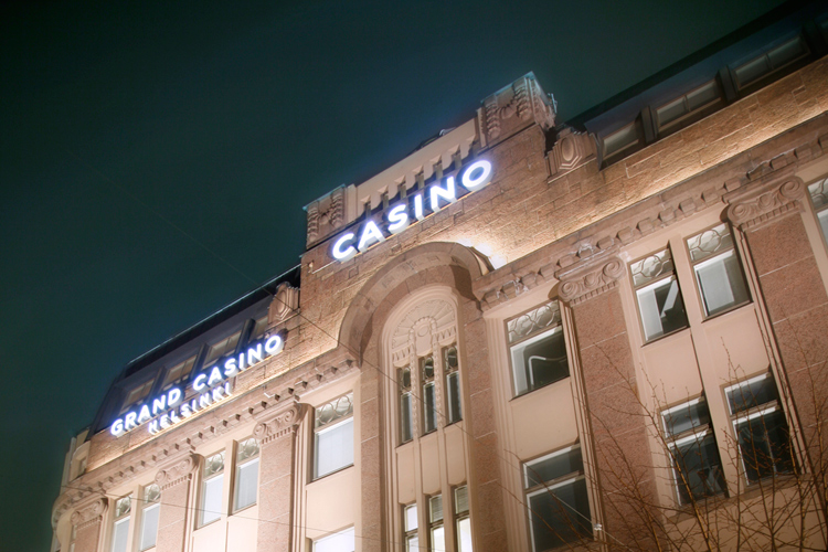 Игровые автоматы grand casino ru блэкджек рулетка играть супер бойцы с картами