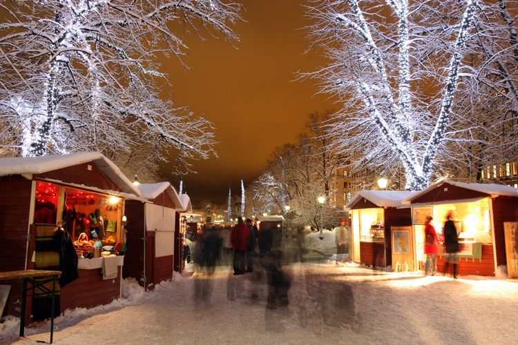 Во время праздников в центре Лаппеенранты появляется Рождественская улица. Фото: visitfinland.com