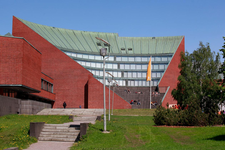 Университет Аалто пользуется большой популярностью у иностранных студентов