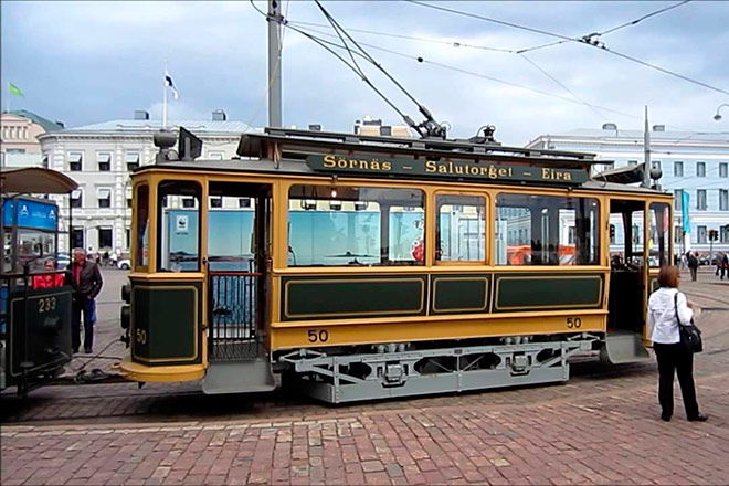 tram tour helsinki big