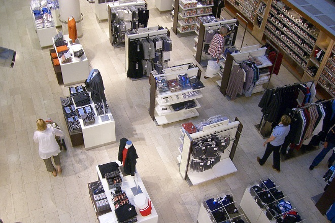 Продажа одежды остается основной формой деятельности Stockmann. Фото: flickr.com