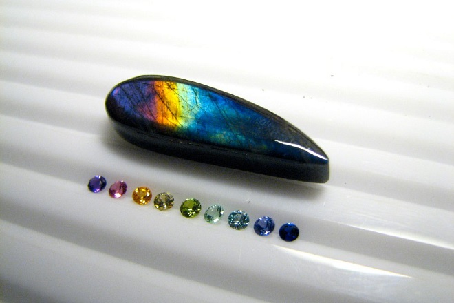 Спектролит – это один их красивейших минералов