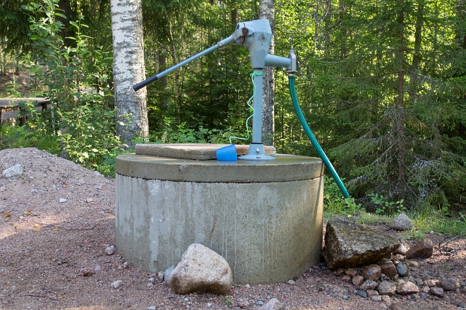 Колодец с питьевой водой в парке «Реповеси»
