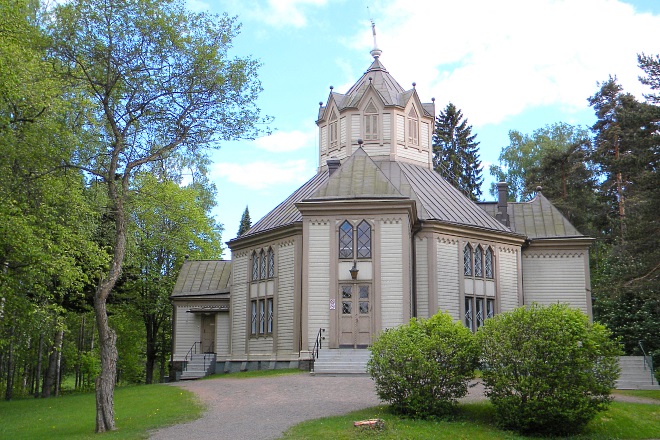 Церковь Руотсинпюхтя. Фото: wikimedia.org