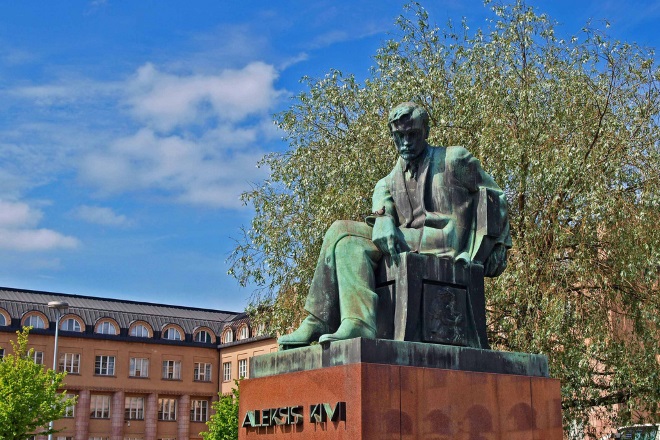 Памятник Алексису Киви. Фото: flickr.com