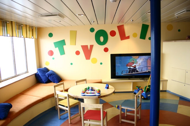 Детская игровая комната на пароме Tallink Star